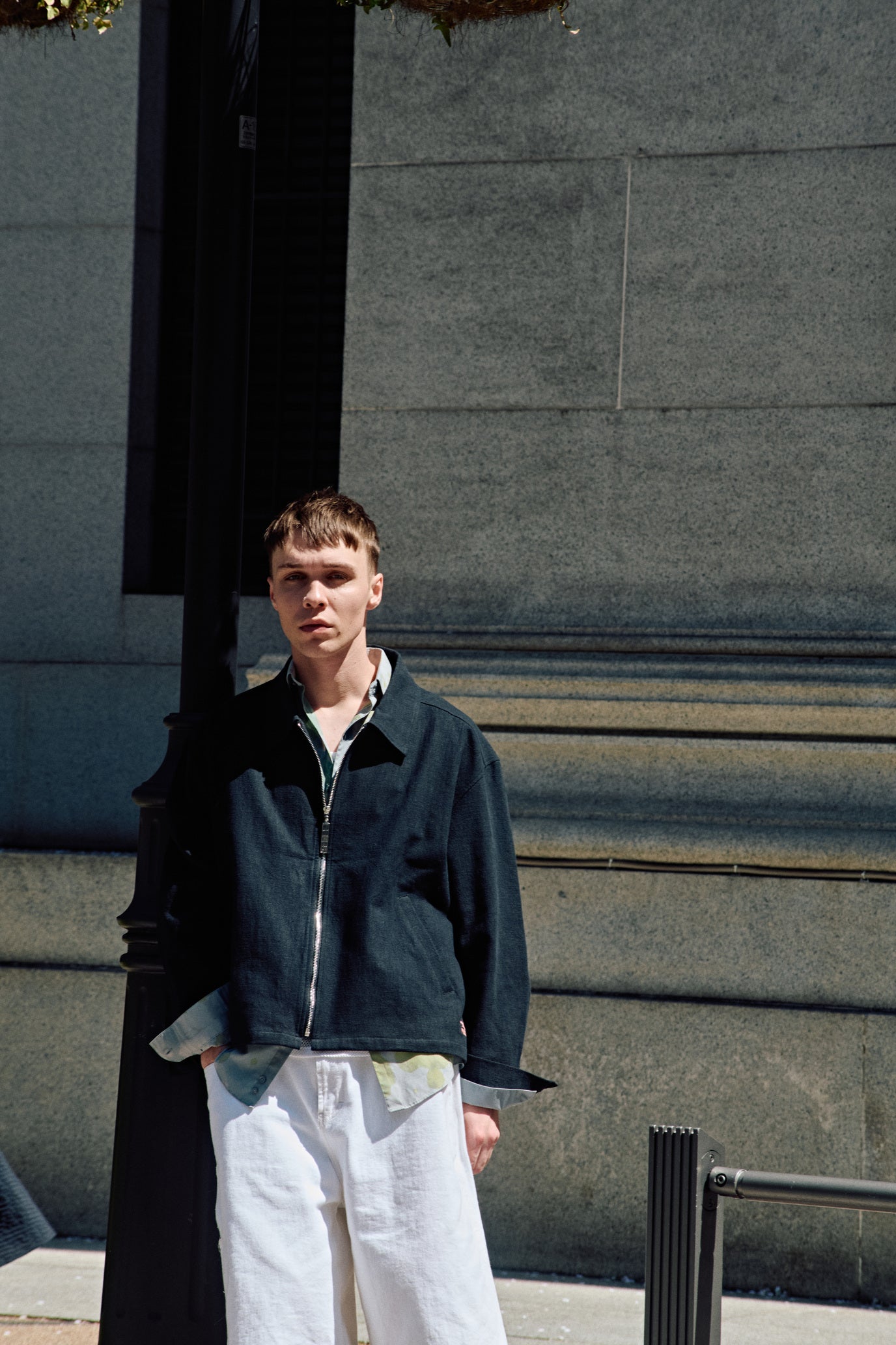 LINEN ZIP UP BLOUSON BLACK – FEELS.