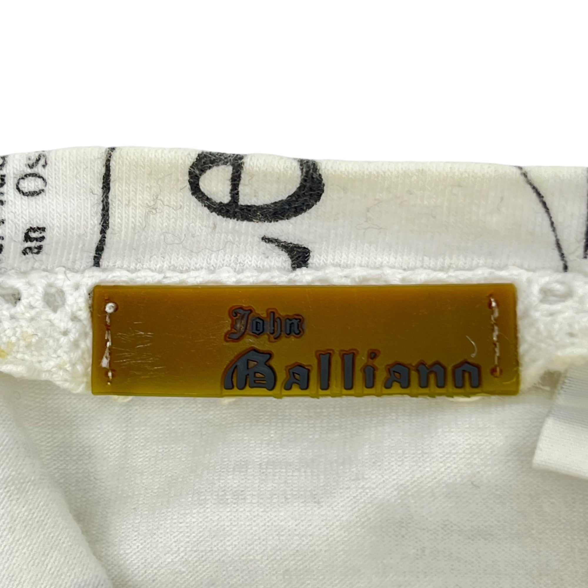 JOHN GALLIANO(ジョンガリアーノ) 00's Newspaper stretch S/S TEE