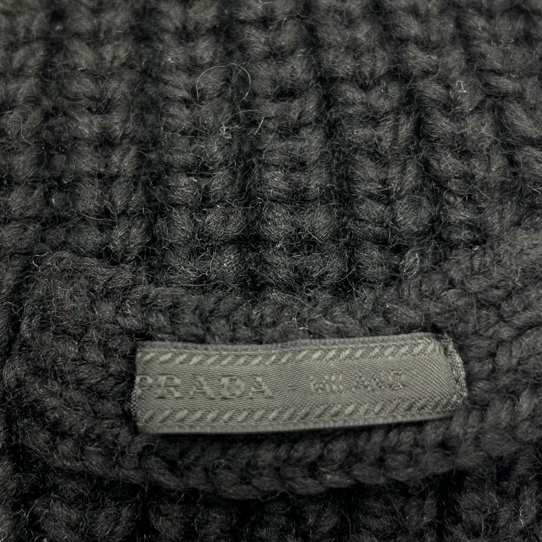 PRADA(プラダ) Low gauge knit wool muffler ローゲージ ニット ウール