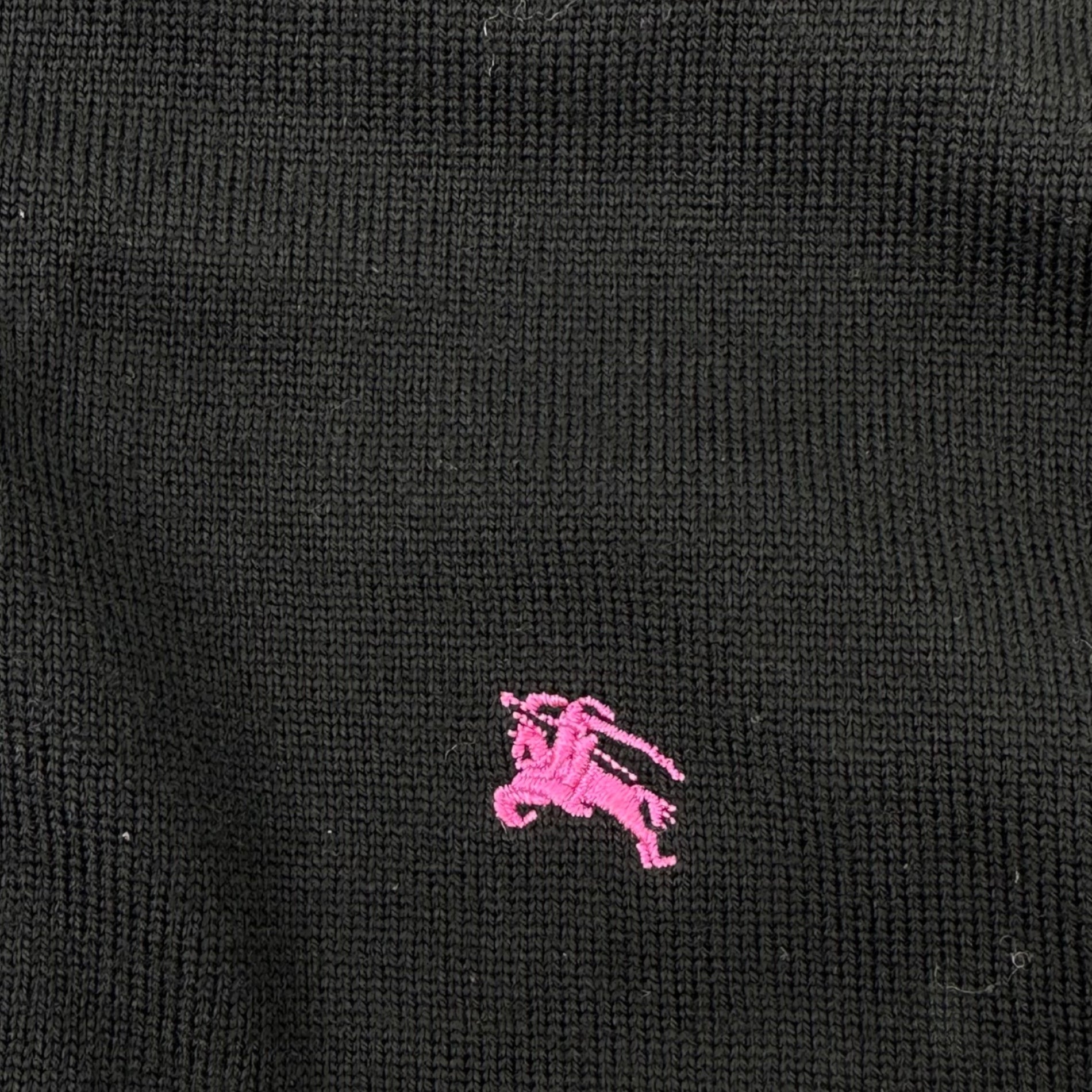 BURBERRY BLACK LABEL(バーバリーブラックレーベル) ホースロゴ刺繍