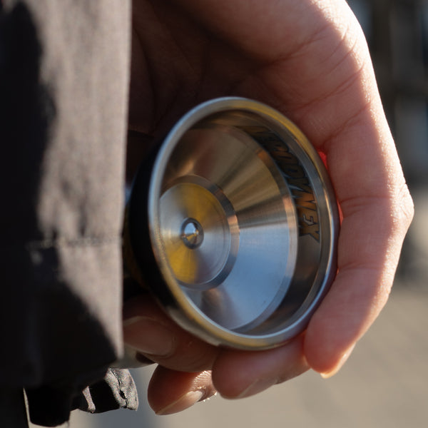 Titanium Yo-Yo – mowl