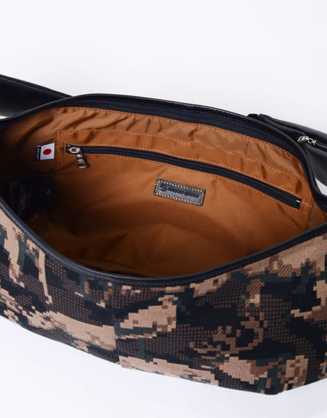 nowartt×master-piece -Digital Zoo- スリングバッグ No.03050-nw