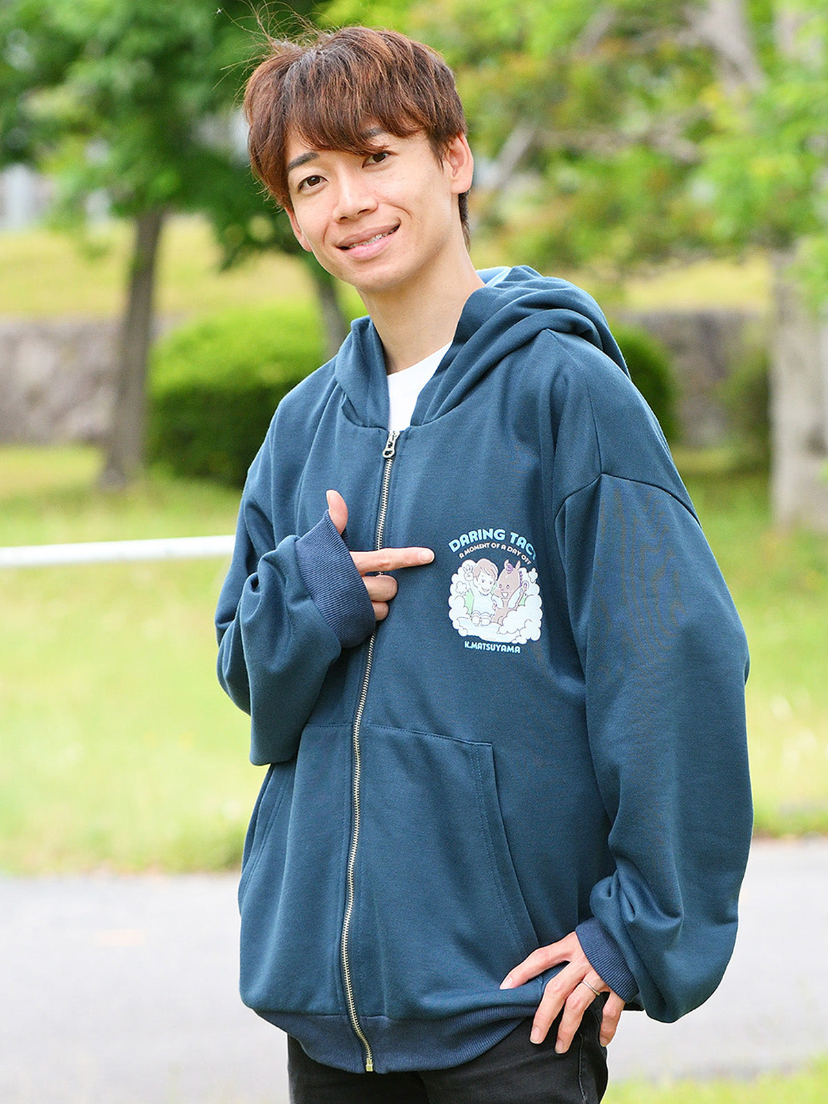 デアリングタクト・ジップアップパーカー｜netkeiba