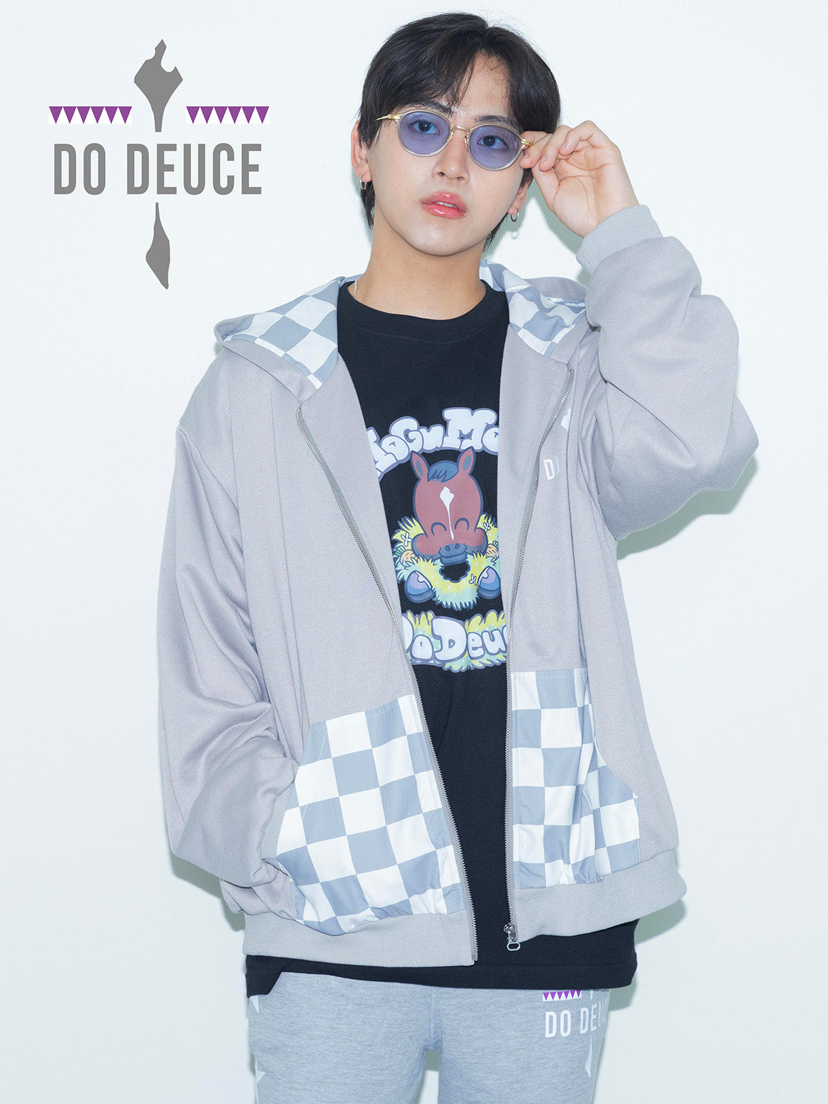 ドウデュース・ジップアップパーカー(グレー)｜netkeiba