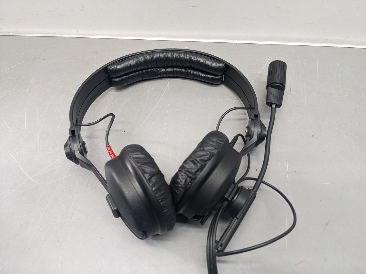 SENNHEISER HMD-25-1 クローズド型ヘッドセット Clear-com仕様 | VIVID