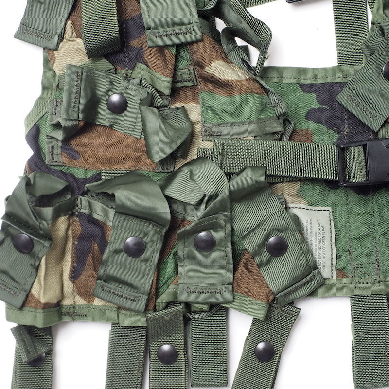 US（米軍放出品）40mmグレネードキャリアベスト Woodland – キャプテントム