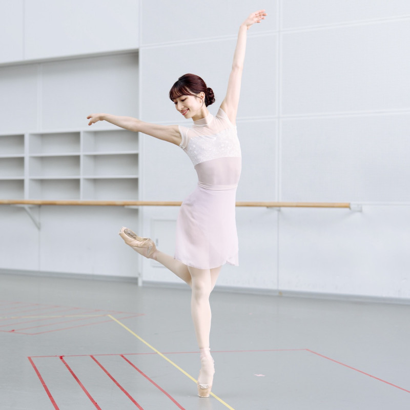 AKANE TAKADA】ハイネックレオタード 商品ページ | チャコット