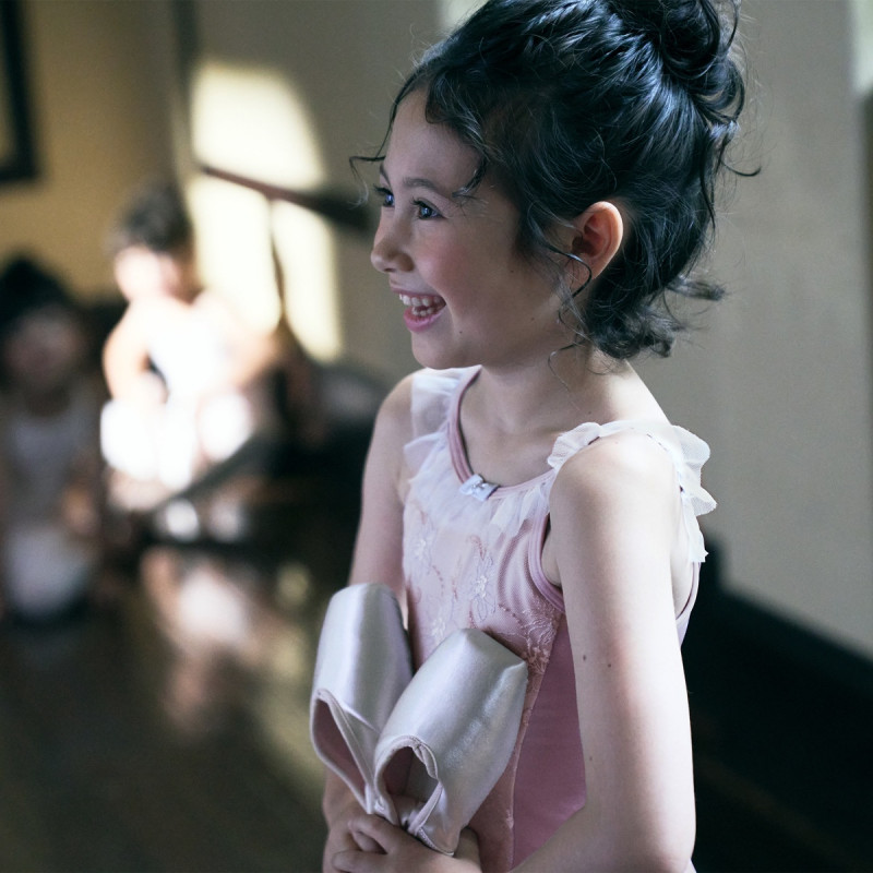 ☆スカート付レオタード 商品ページ | チャコットオンラインショップ