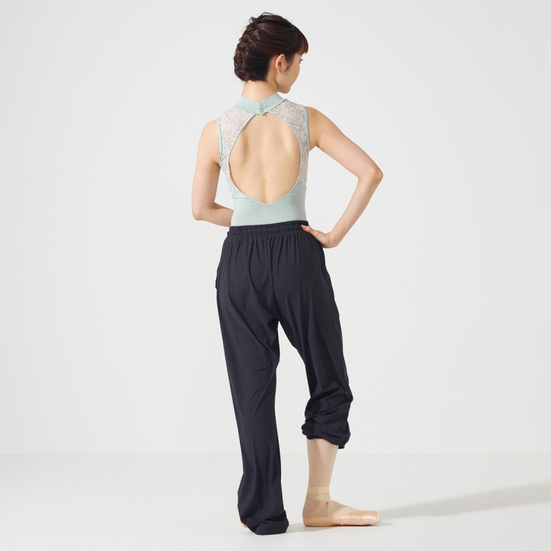 ウォームアップパンツ 商品ページ | チャコットオンラインショップ