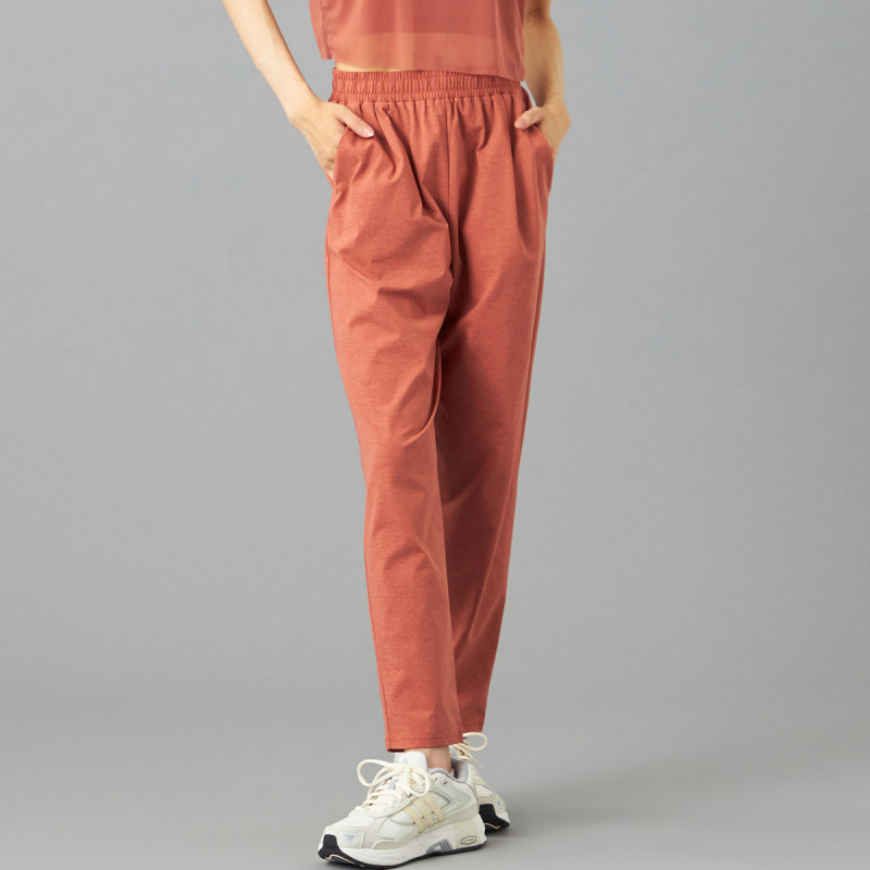 EasyCare+ テーパードパンツ 商品ページ | チャコットオンラインショップ