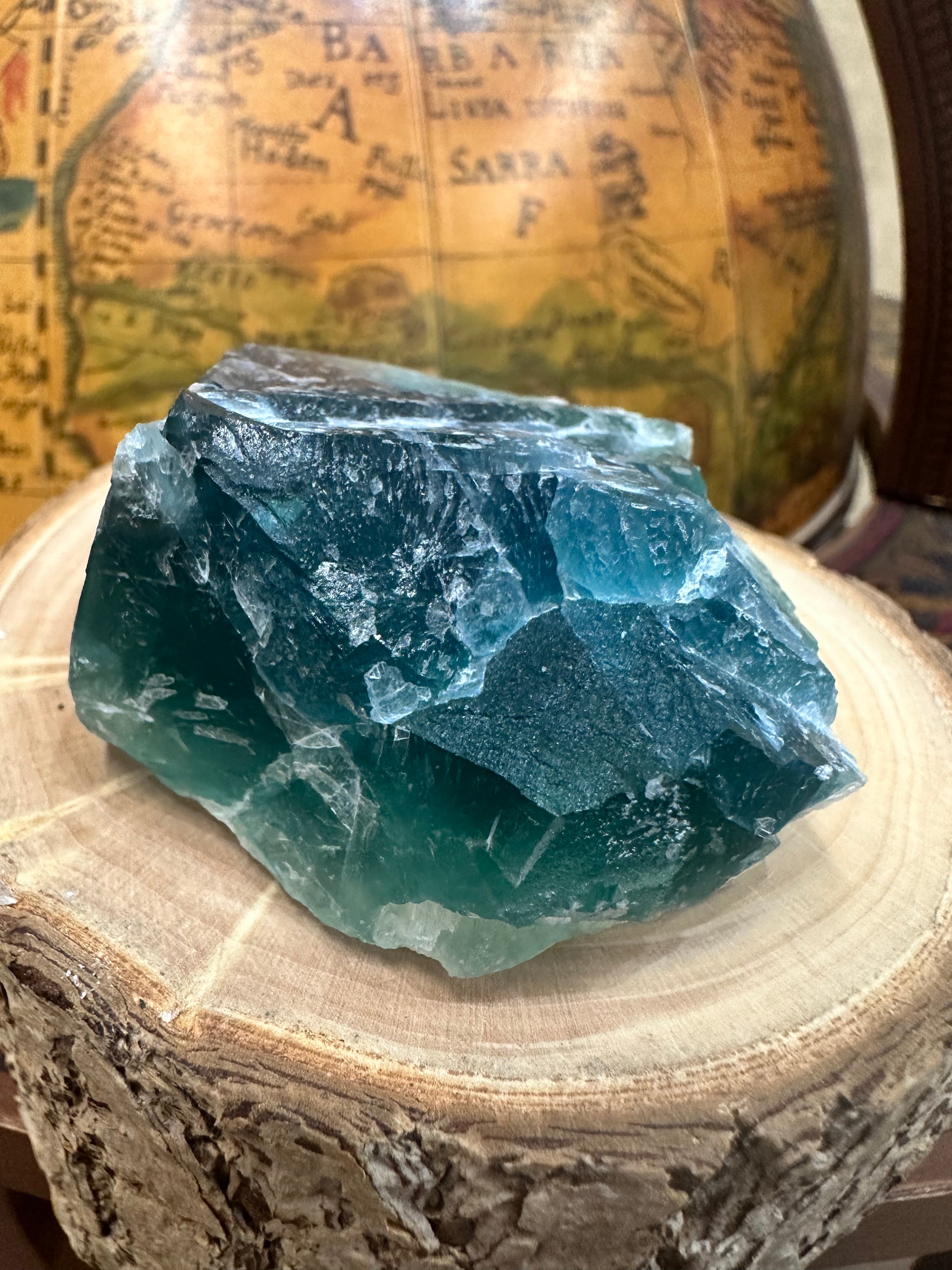 原石】中国浙江省産 フローライト原石 ブルー〜グリーンカラー n253