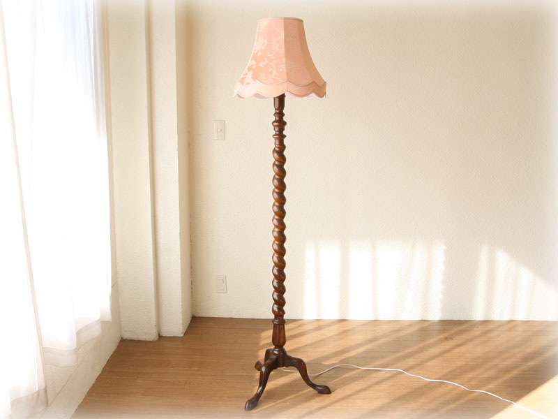 ツイスト フロアランプ｜アンティーク家具・照明の専門店｜デニム
