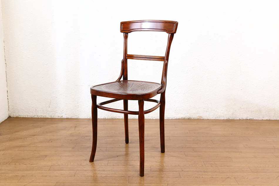 ヤコブ&ヨゼフ・コーンJacob and Josef Kohn ベントウッドカフェチェア