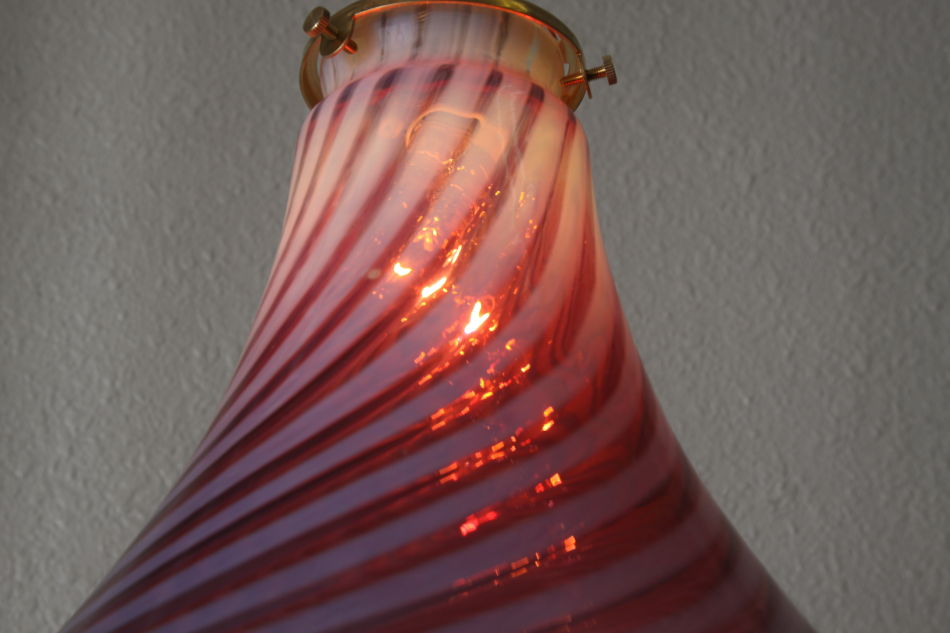 フェントンFenton クランベリー/オパールセント ガラスランプシェード