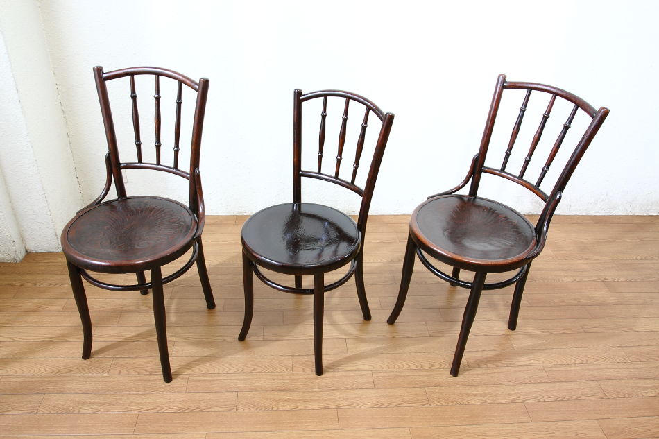 ヨゼフ・ホフマンJOSEF HOFFMANベントウッドスピンドルバックチェア