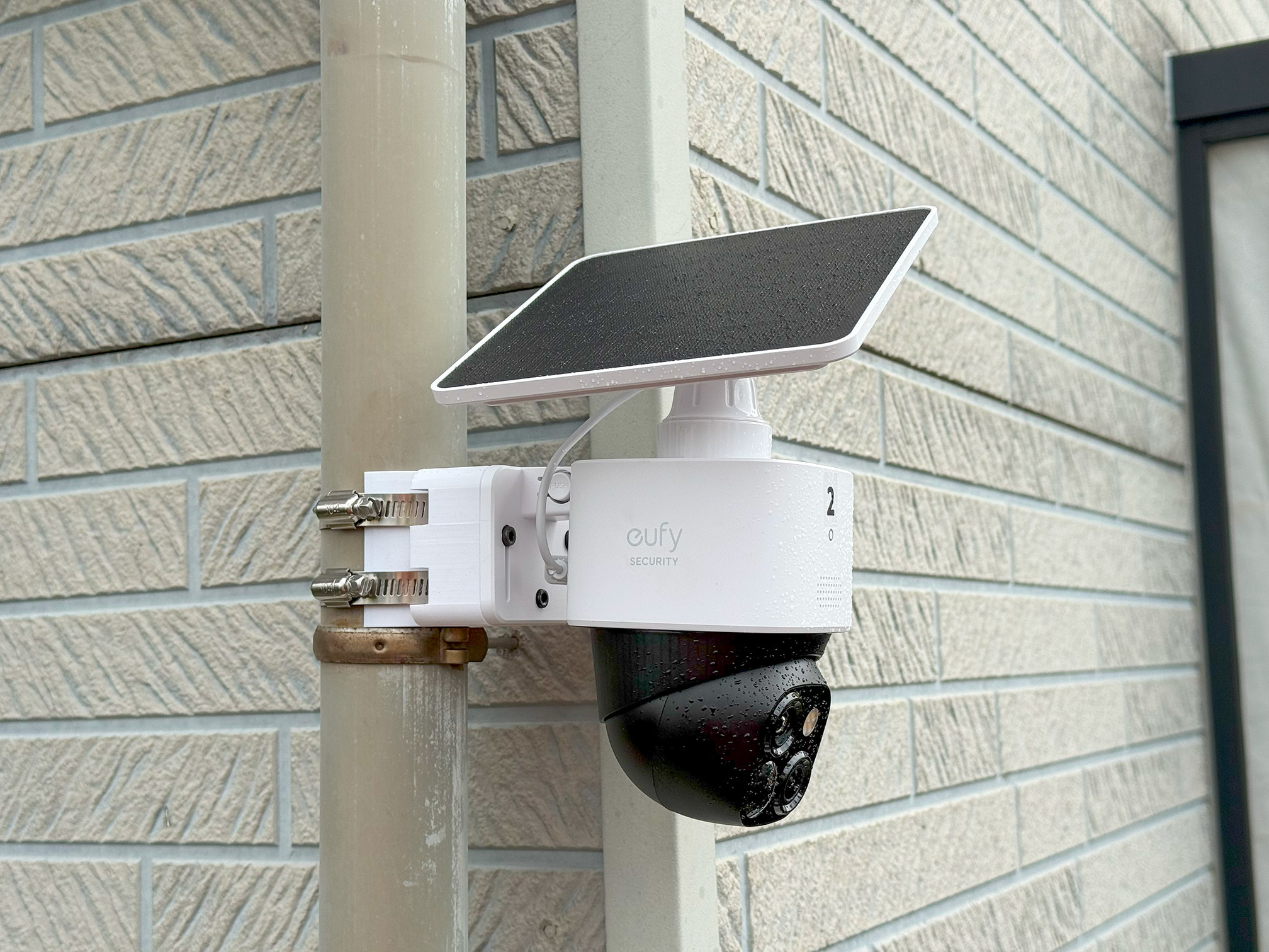 セキュリティカメラAnker Eufy SoloCam S340用雨樋／ポールマウント