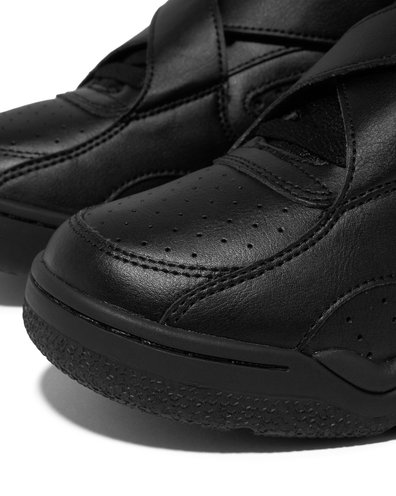 Black Men's Rogue Sneaker – Ewing Athletics