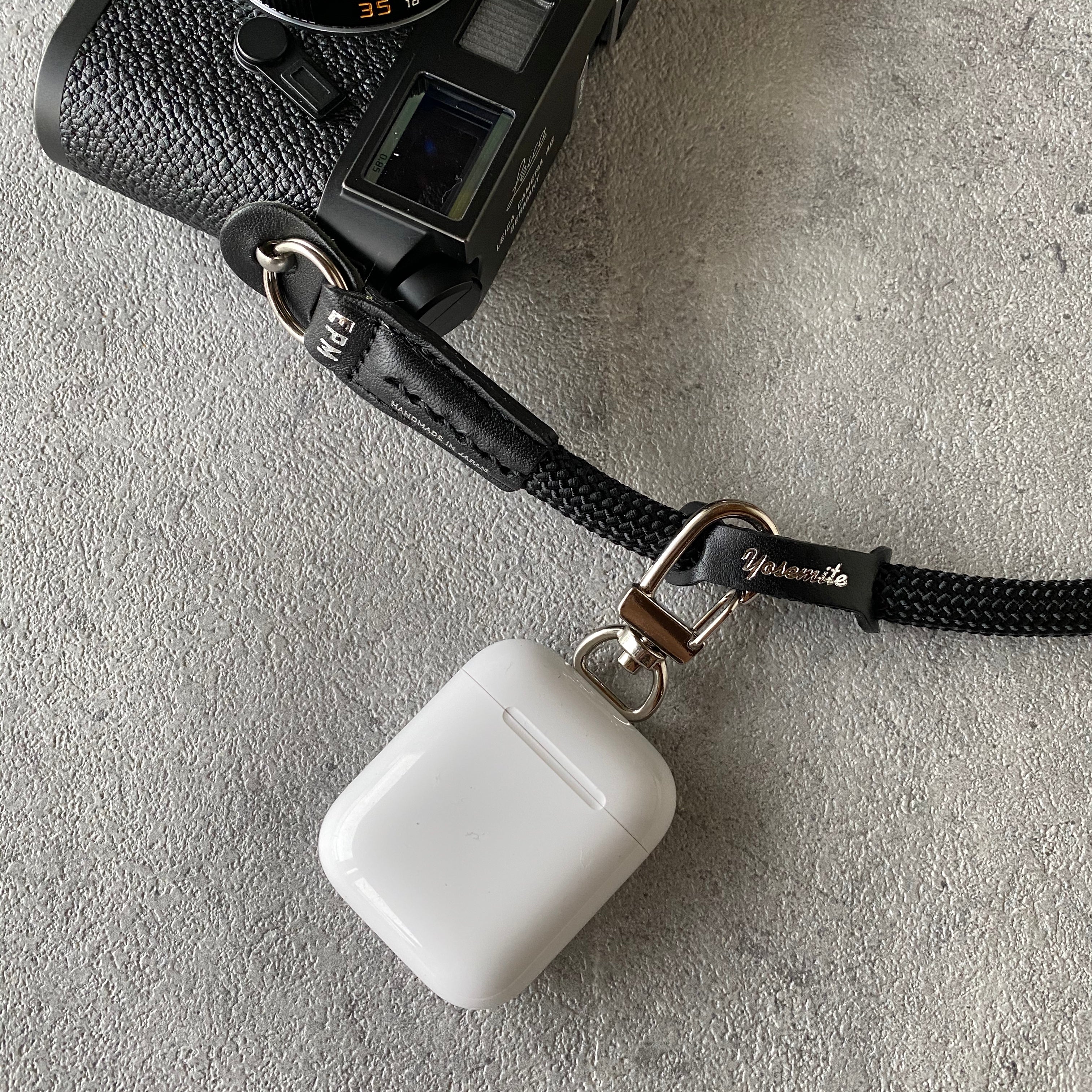 YOSEMITE CAMERA STRAP MAD BLACKヨセミテ カメラストラップ / マッド