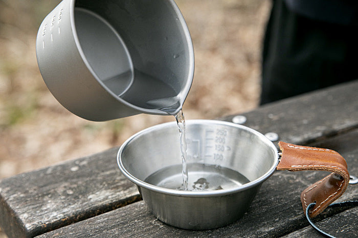 調理しやすいチタン素材のロッキーカップ【ランドネ・オリジナル