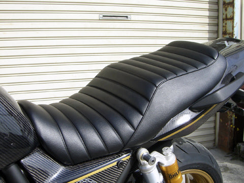 ZRX1200 DAEG 着座シート張替え – A-TECH Online Shop