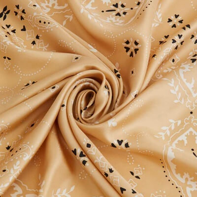 Atelier Ninon / manipuri ペイズリーシルクスカーフ