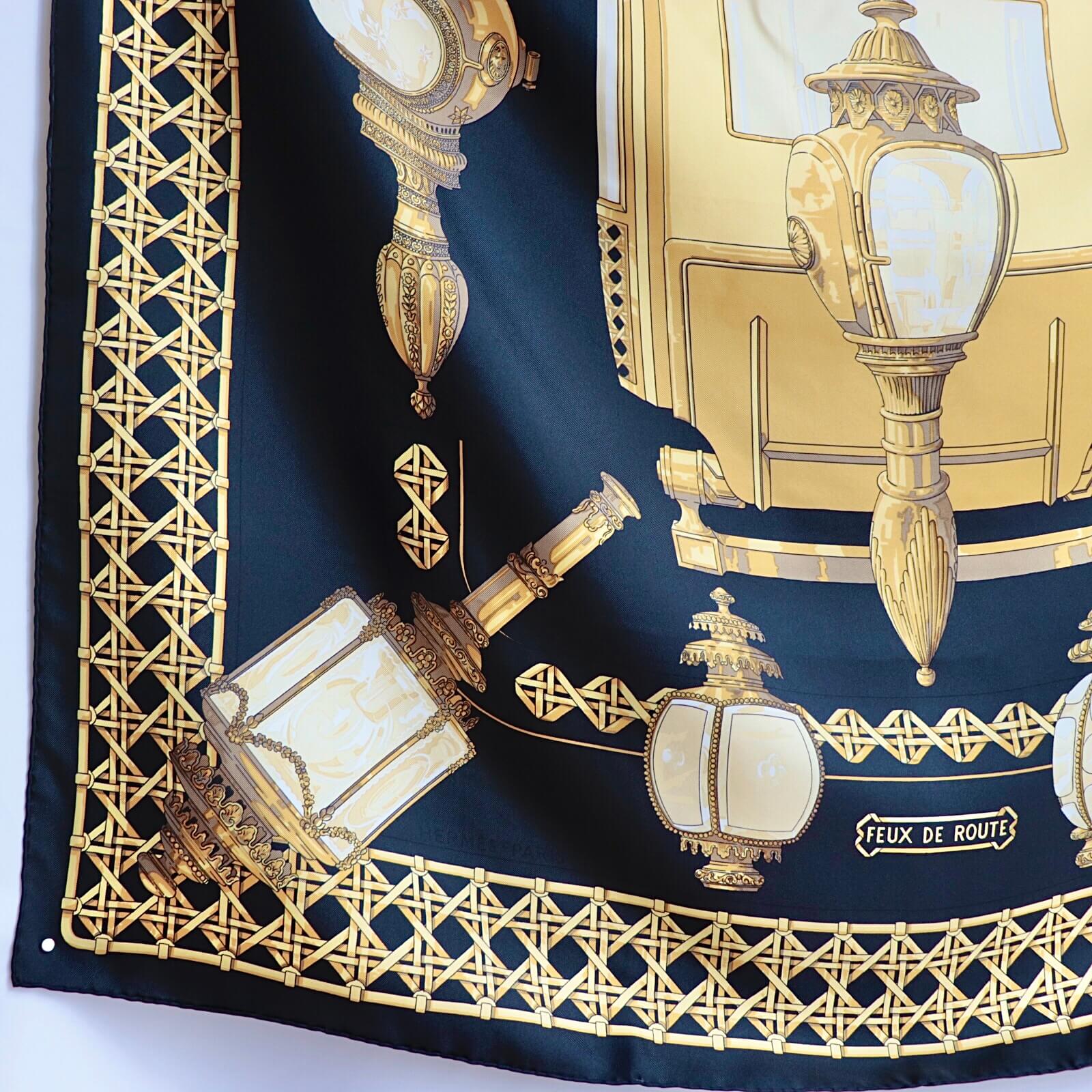 Atelier Ninon / ヴィンテージ「エルメス」スカーフ「FEUX DE ROUTE