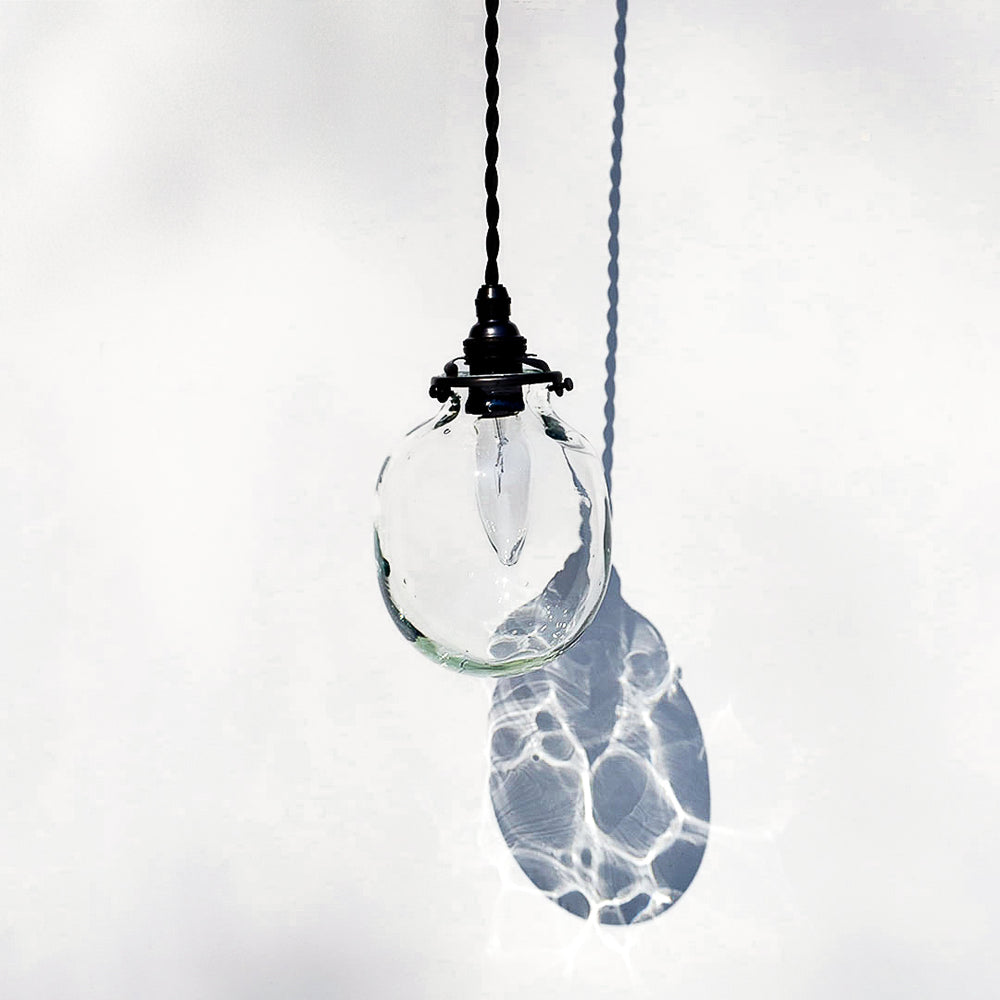 プロフ必読！ランプ トヨスター 手のオブジェ プロフ必読！ランプ