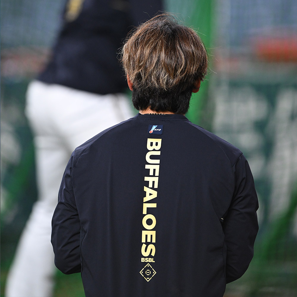 オリックス Buffaloesオーセンティック プルオーバーフーディ【M