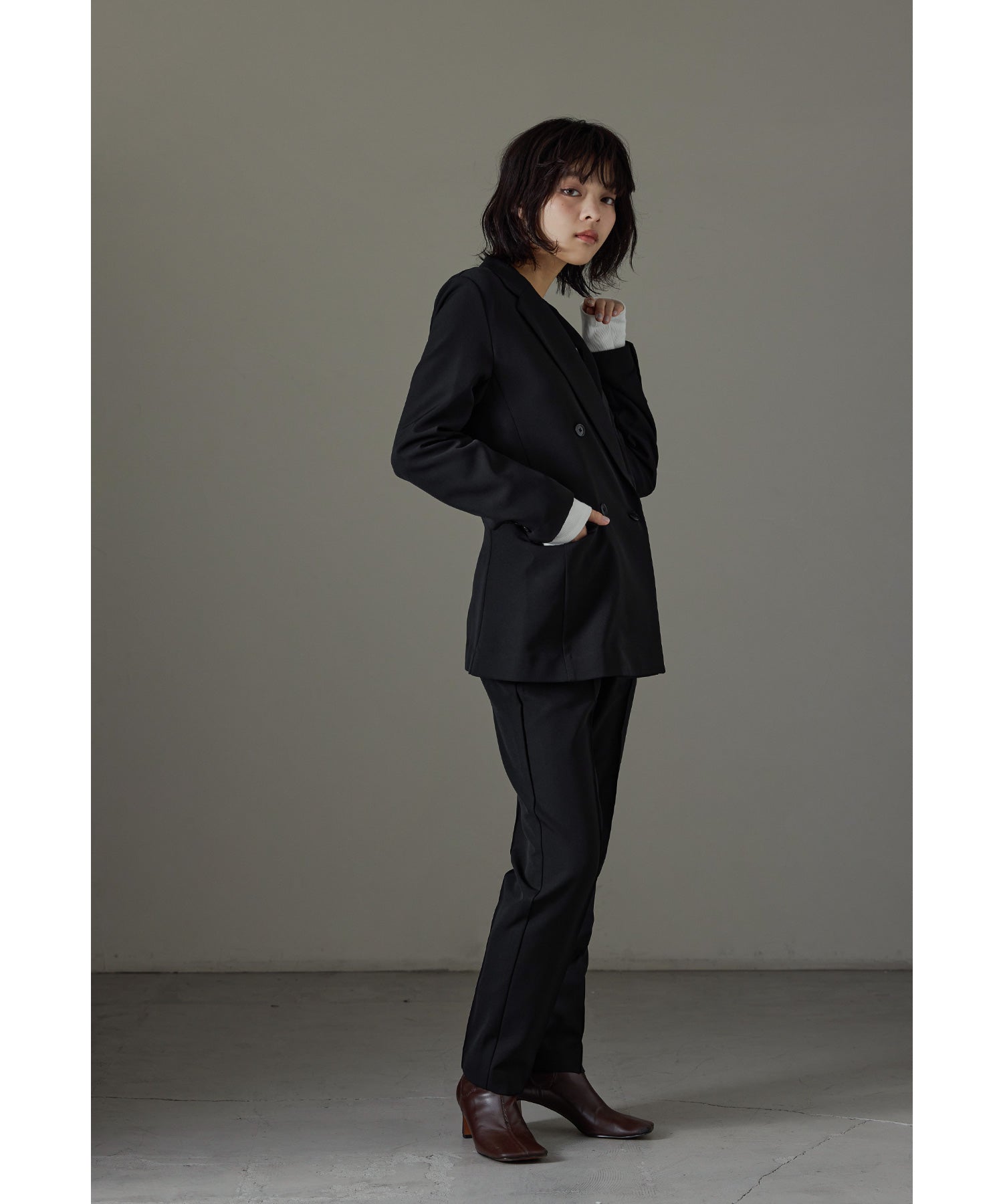 ベーシックデザインパンツスーツ レディース 2点セット セットアップ