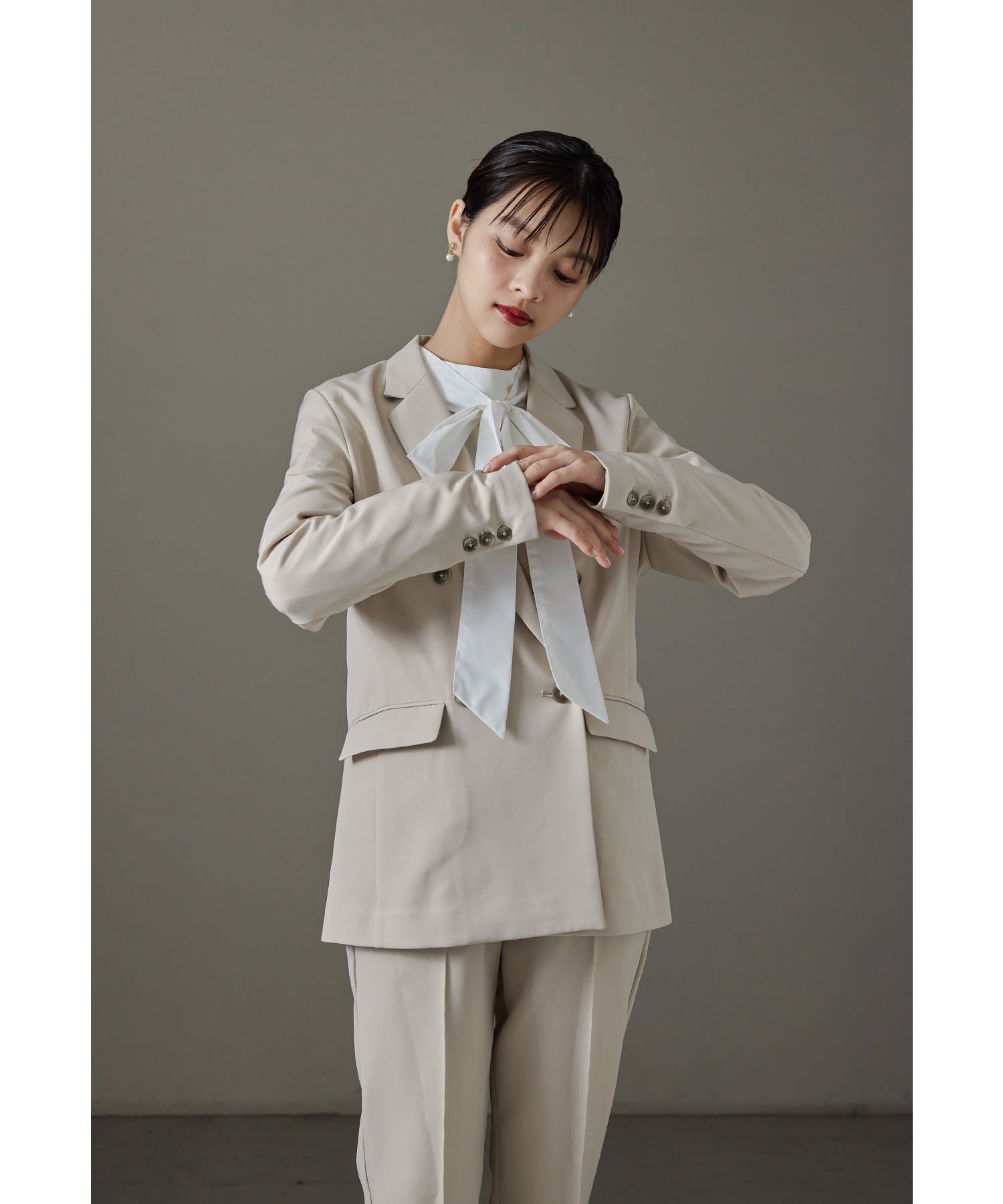 ベーシックデザインパンツスーツ レディース 2点セット セットアップ