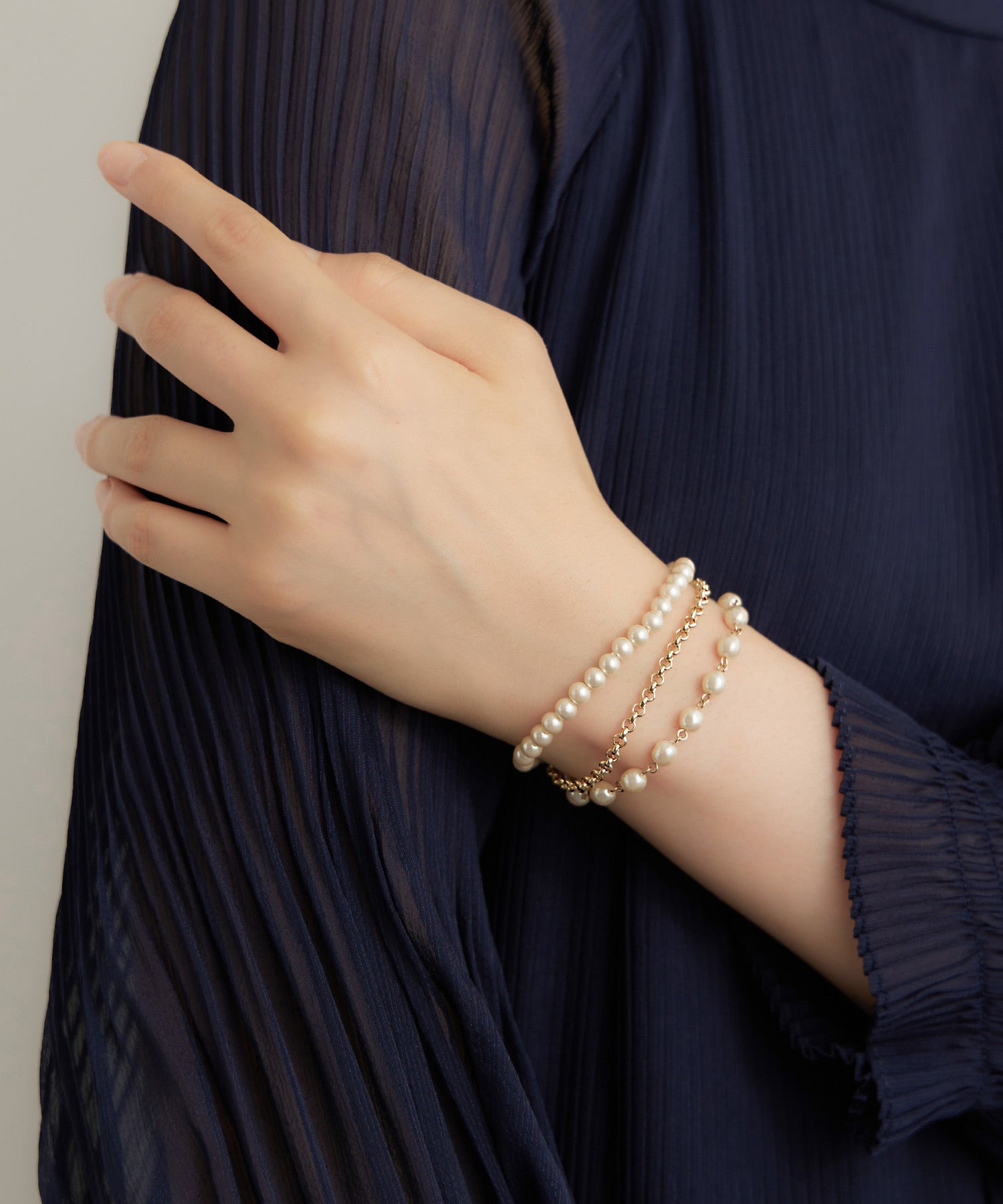 パールチェーン3連パーティーブレスレット｜ブレスレット - niana