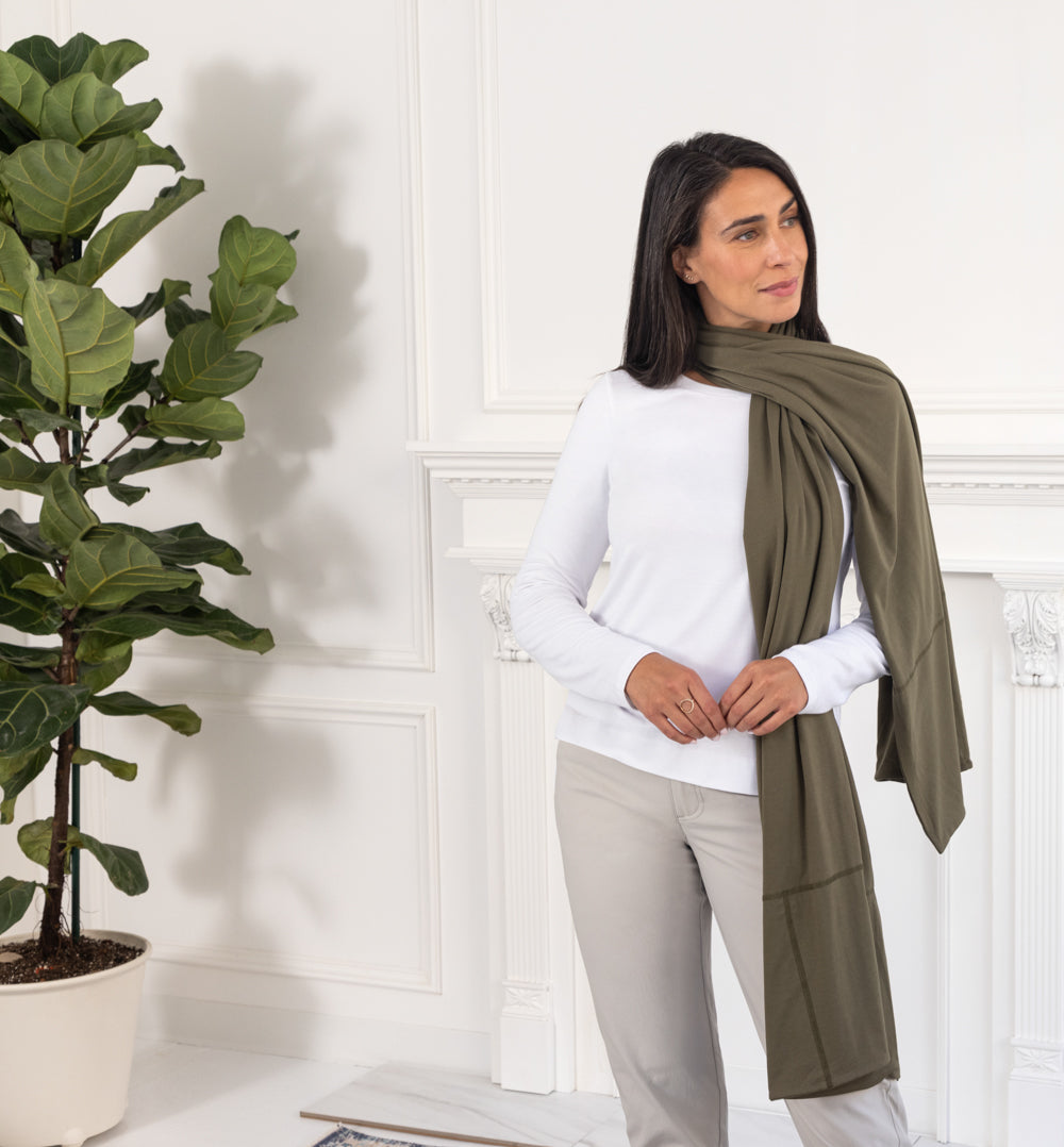 Threshold Green Utility Pocket Scarf | Bluffworks