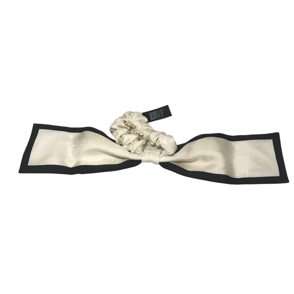 CHANEL(シャネル) リボンシュシュ ホワイト×ブラック｜【公式