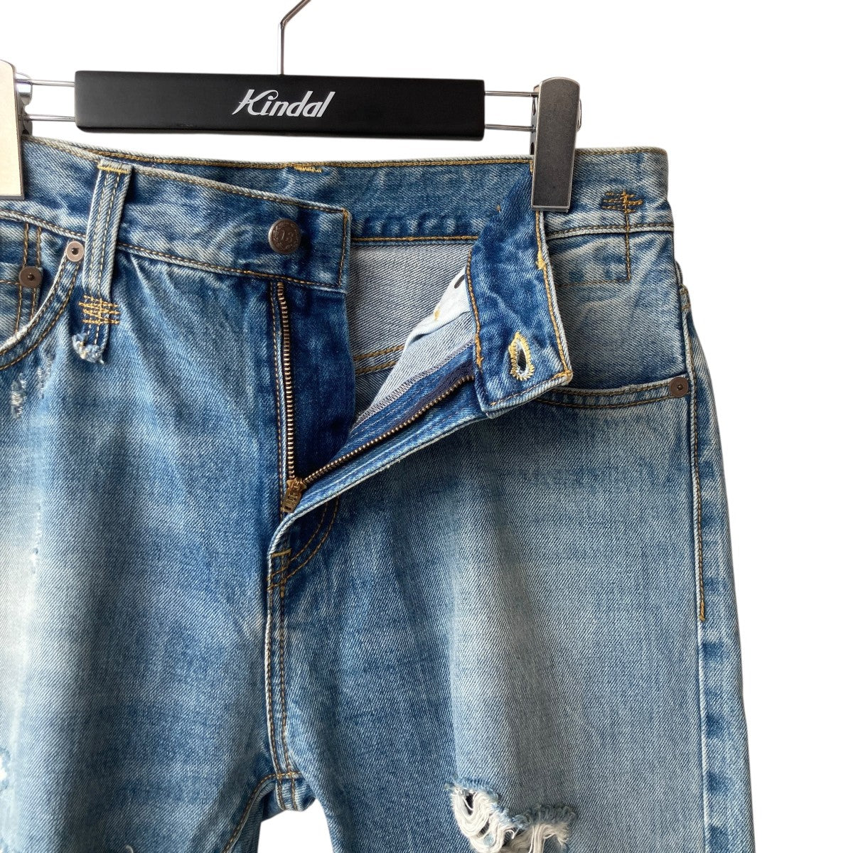 R13(アールサーティーン) Sid Distressed Cutoff Straight Leg Jeans