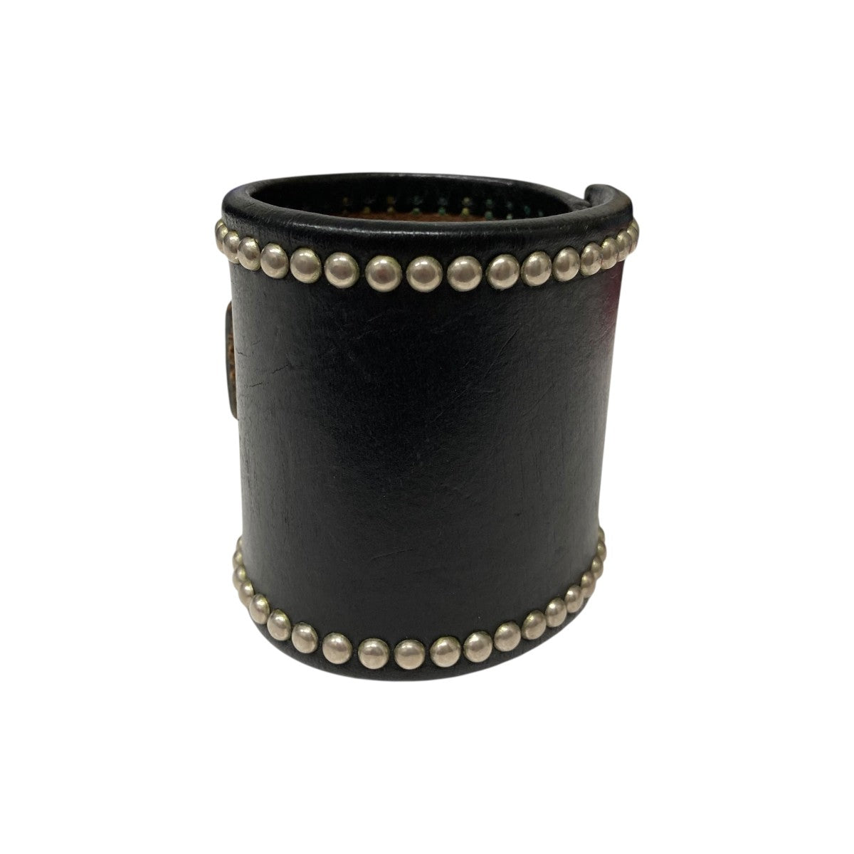 WOLF'S HEAD(ウルフズヘッド) スタッズブレスレット ブラック｜【公式