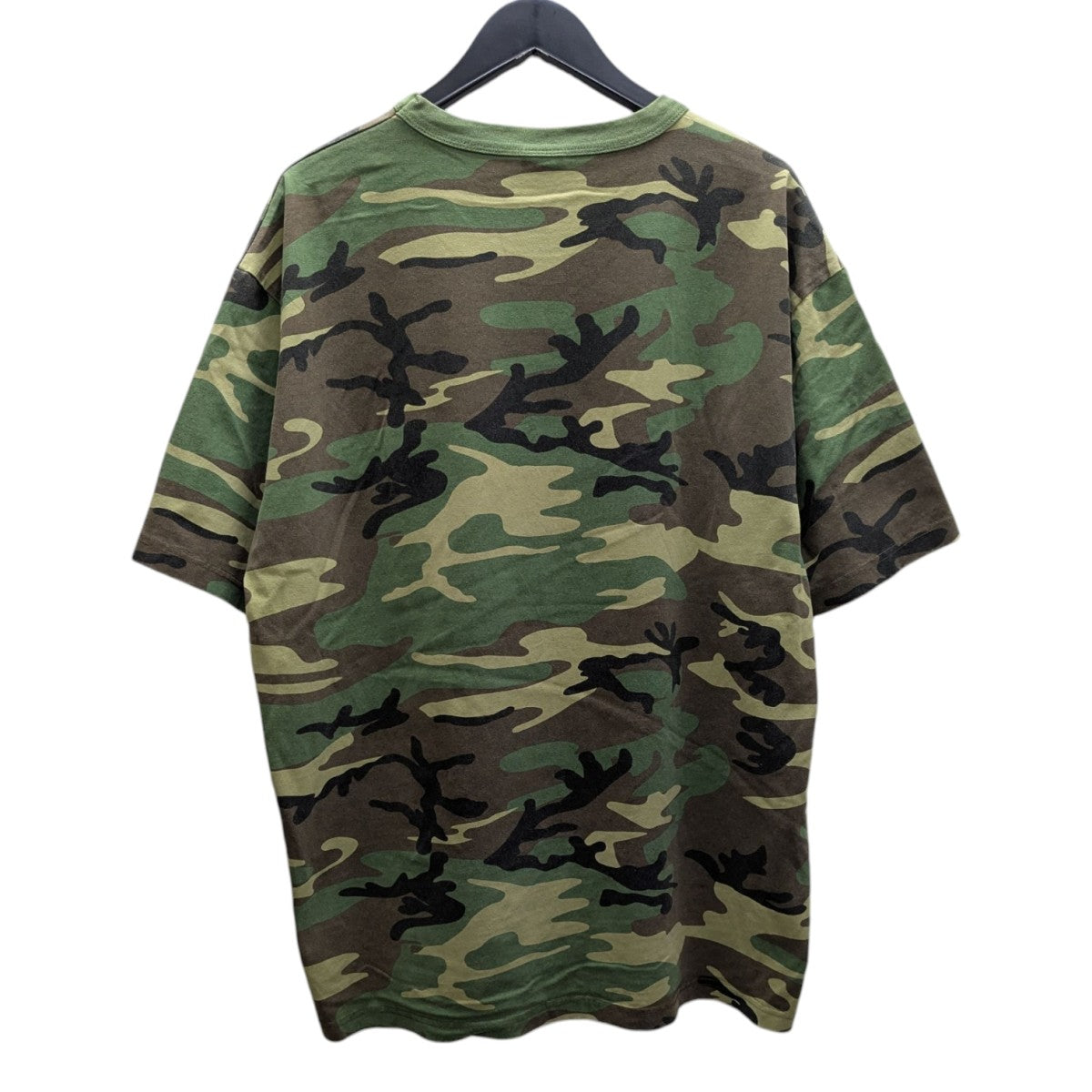 stussy(ステューシー) 24SScript Tee CamoカモフラTシャツ グリーン
