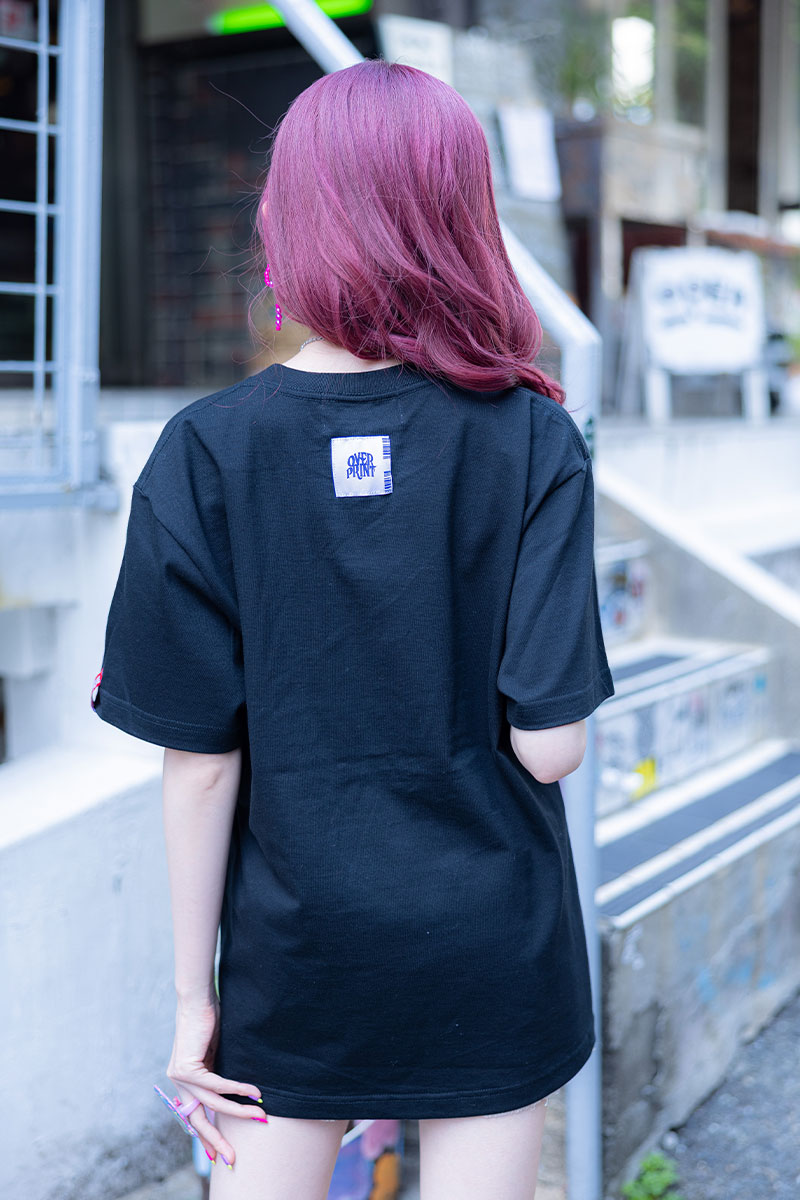 峯田茉優×over print×GEKIROCK CLOTHINGコラボ・Tシャツ - Black