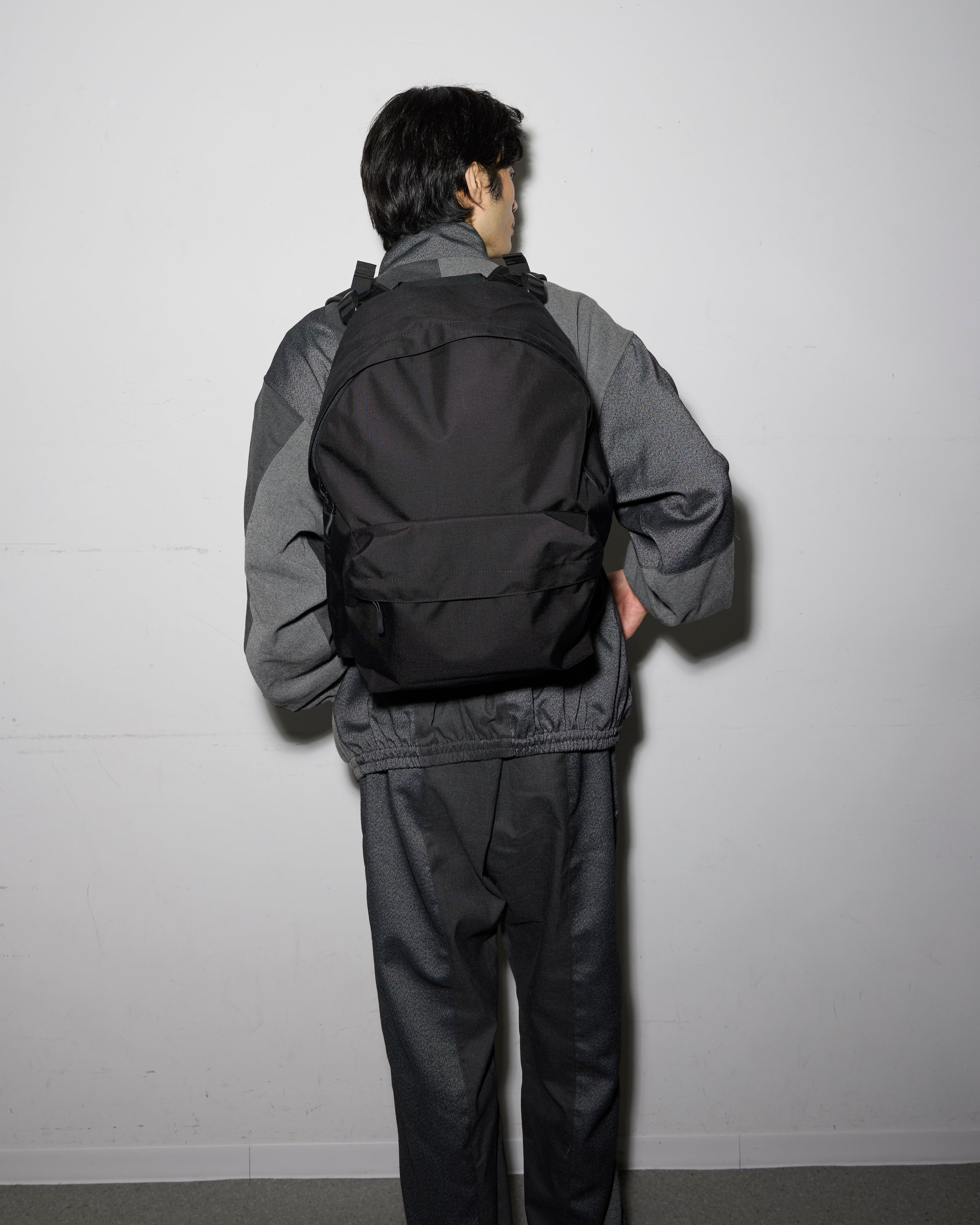 バッグジャックによる特別仕様のGQ SHOP別注バックパック&ミニ