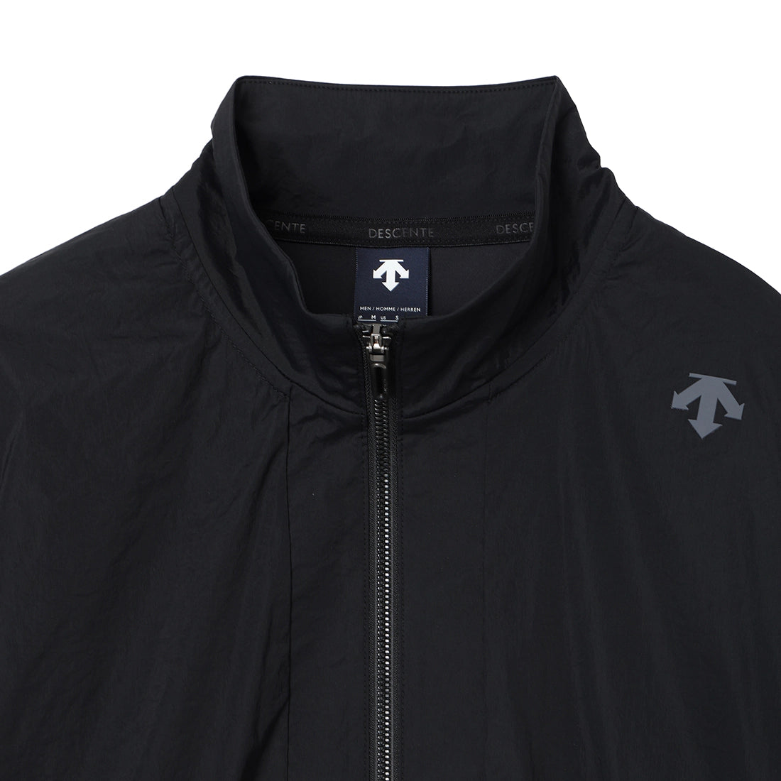 デサントゴルフ】ナイロンストレッチフルジップジャージージャケット