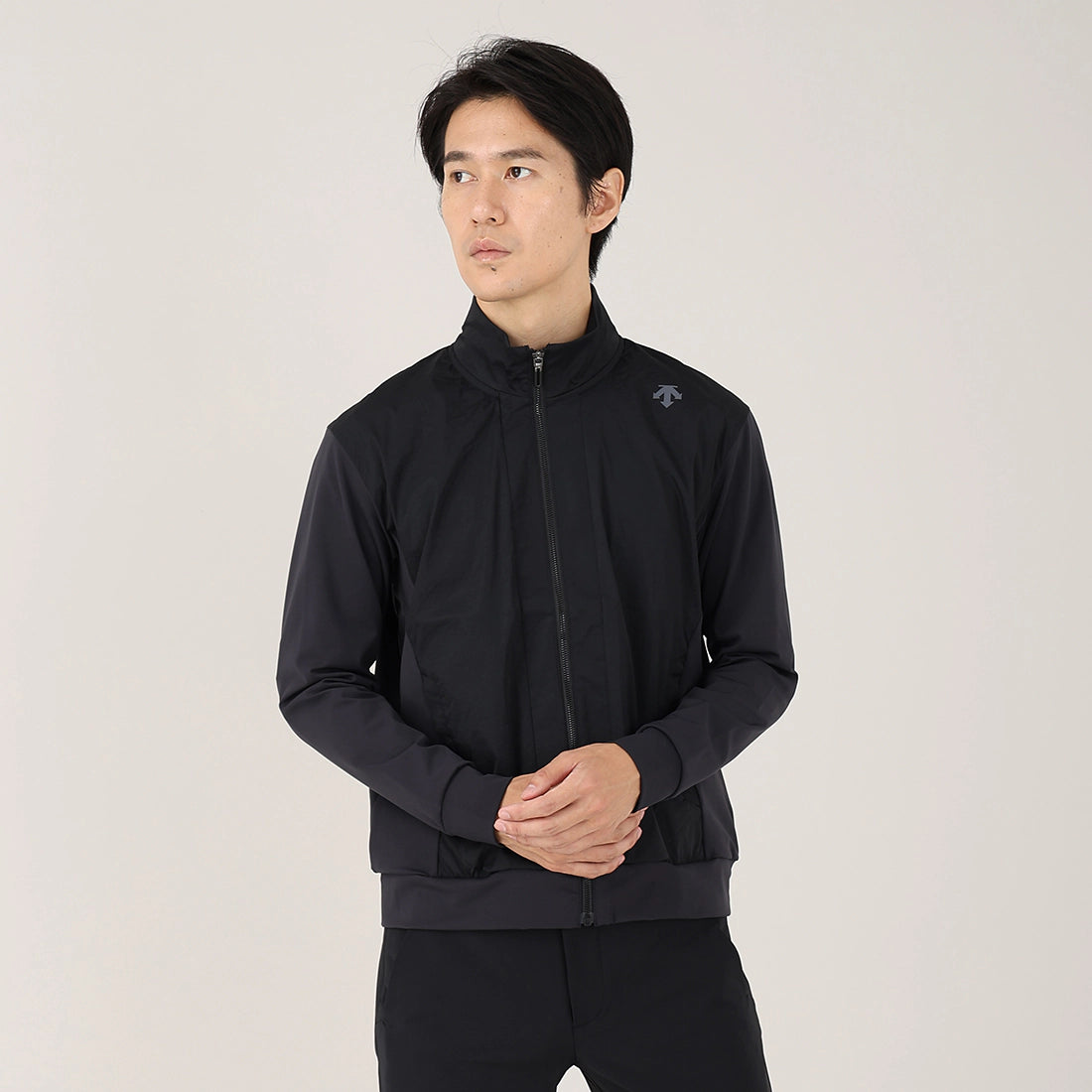 デサントゴルフ】ナイロンストレッチフルジップジャージージャケット