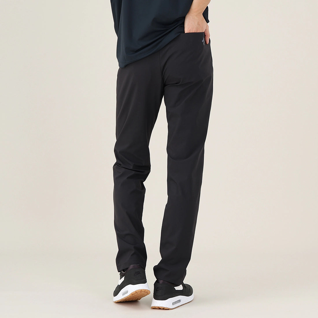 デサントゴルフ】ロングパンツ（吸汗） – GQ SHOP