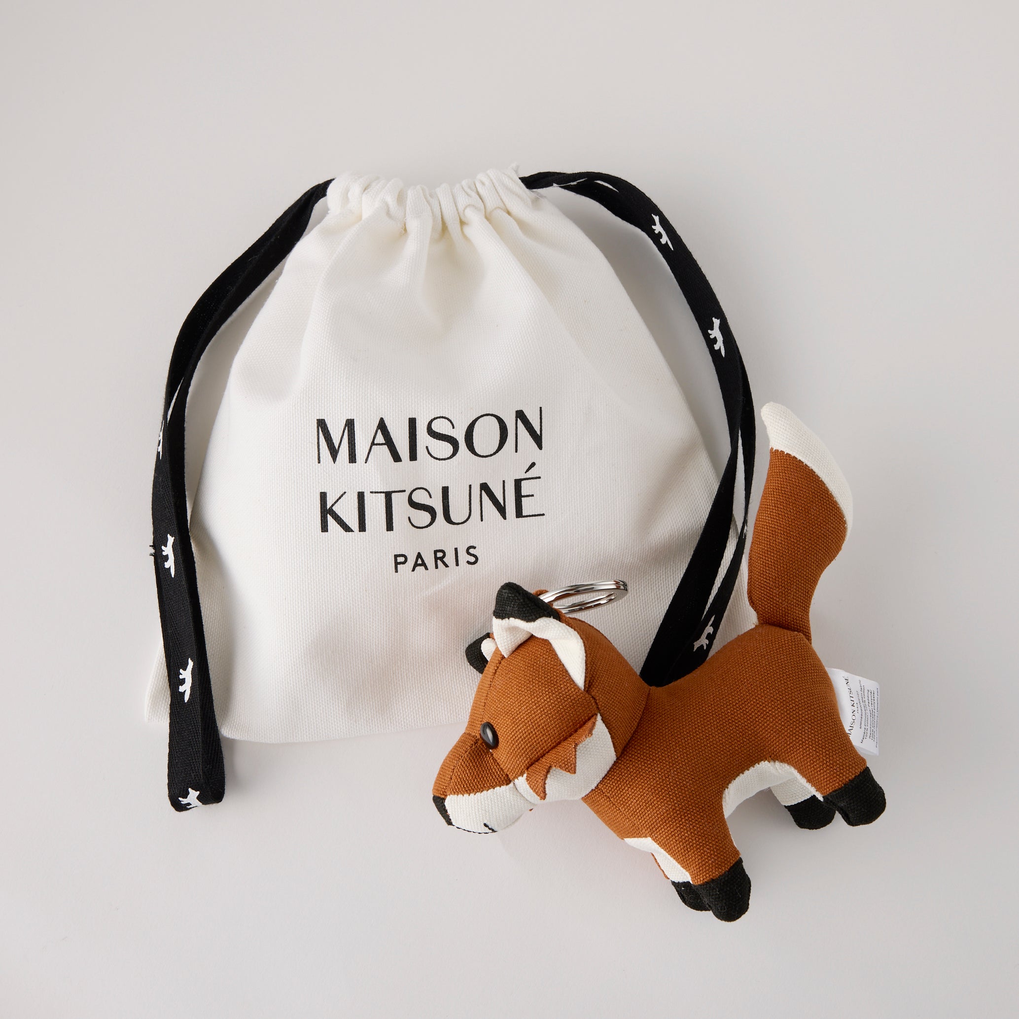 メゾンキツネ】FOX BAG CHARM – GQ SHOP
