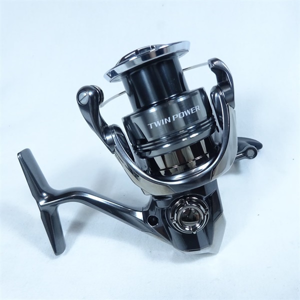 24ツインパワーC3000XG | イシグロ公式オンラインショップ