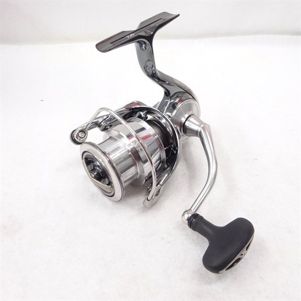 22イグジスト PC LT3000 XH ダイワ イグジスト PC LT3000-XH (リール