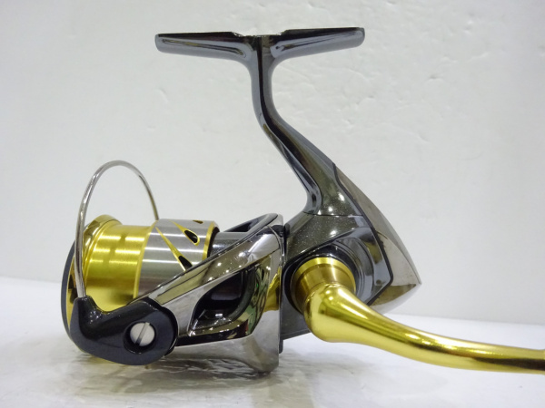 シマノ 14ステラ C2000HGS スピニングリール シマノ(SHIMANO) 14ステラ