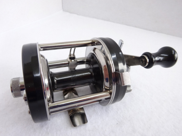 アブアンバサダー6500Cファクトリーチューンブラック | イシグロ公式