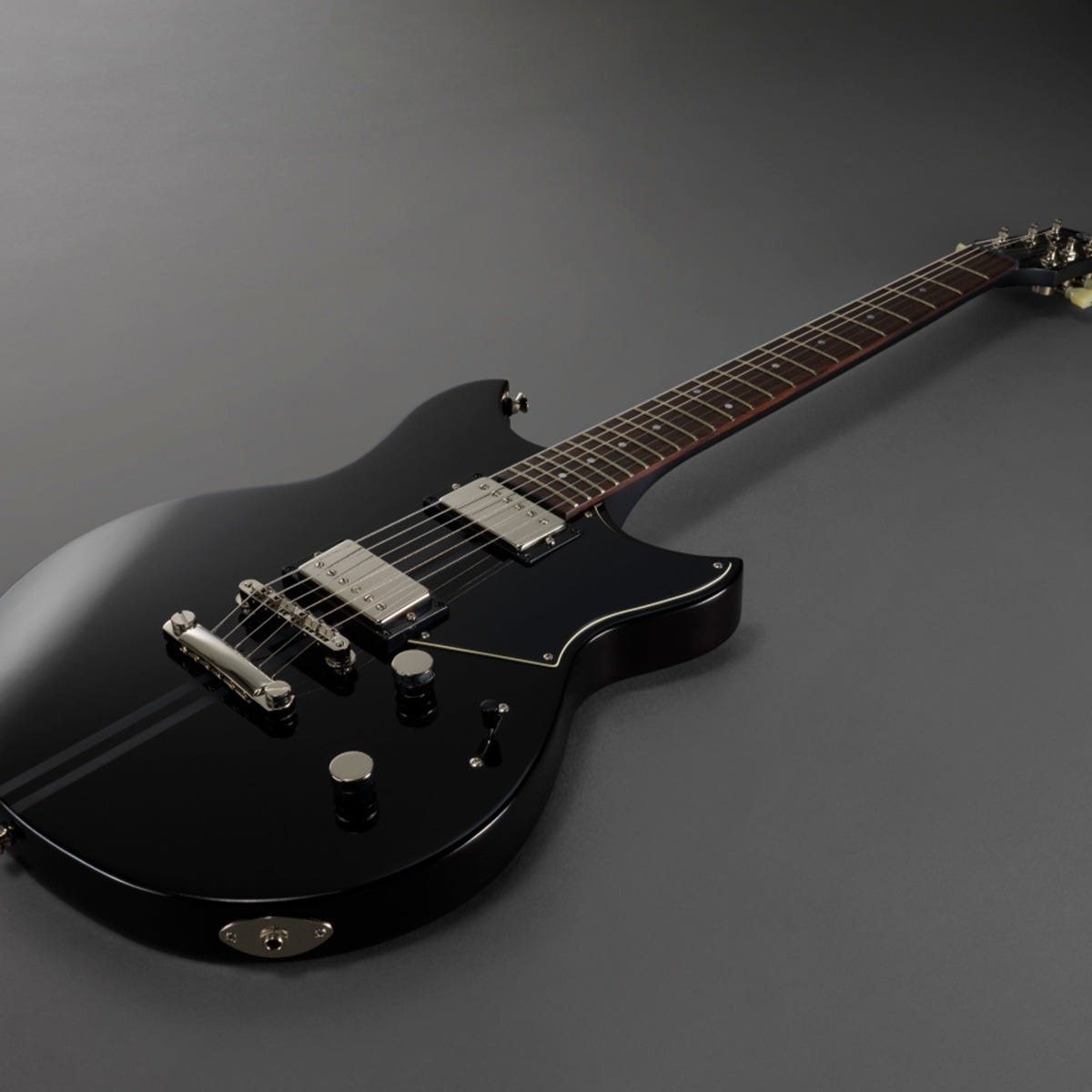 Yamaha RSE20 Revstar Electric Guitar