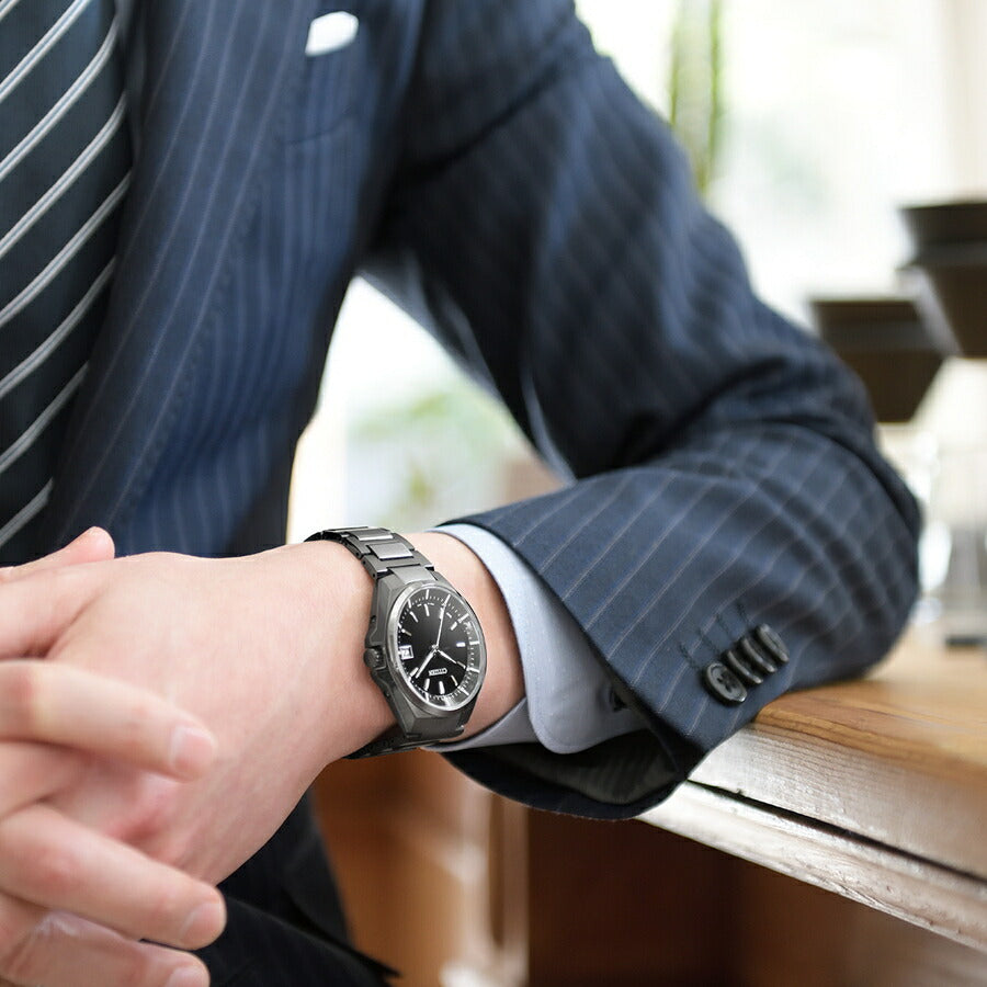 シチズン アテッサ ブラックチタン 3針 ワールドタイム CB3015-53E