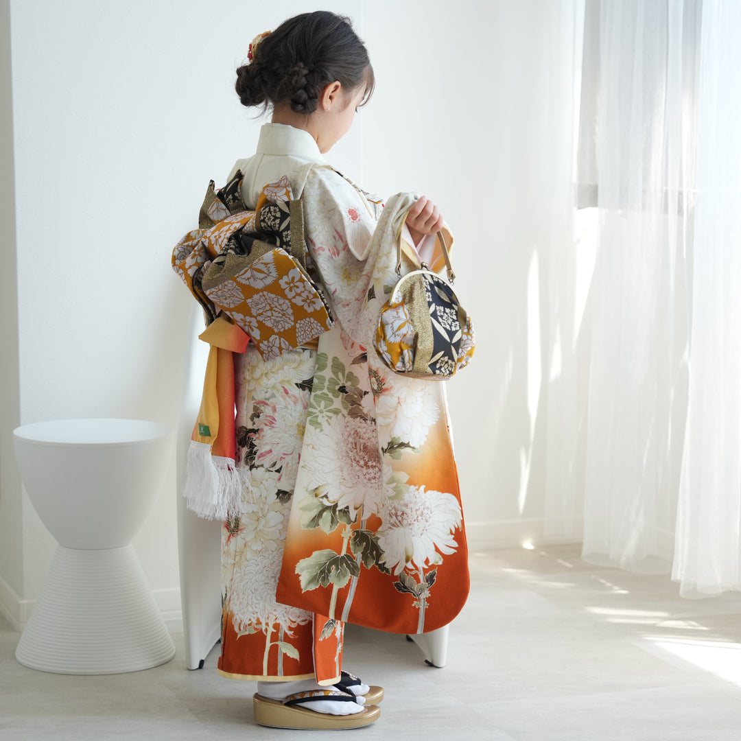 レンタル】七五三着物 7歳女の子 芸艸堂 UNSODO きなり 牡丹 菊 四つ身