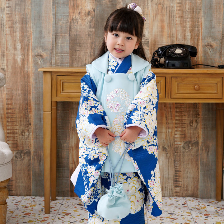 1403602800_d6b84aab-4f53-452f-